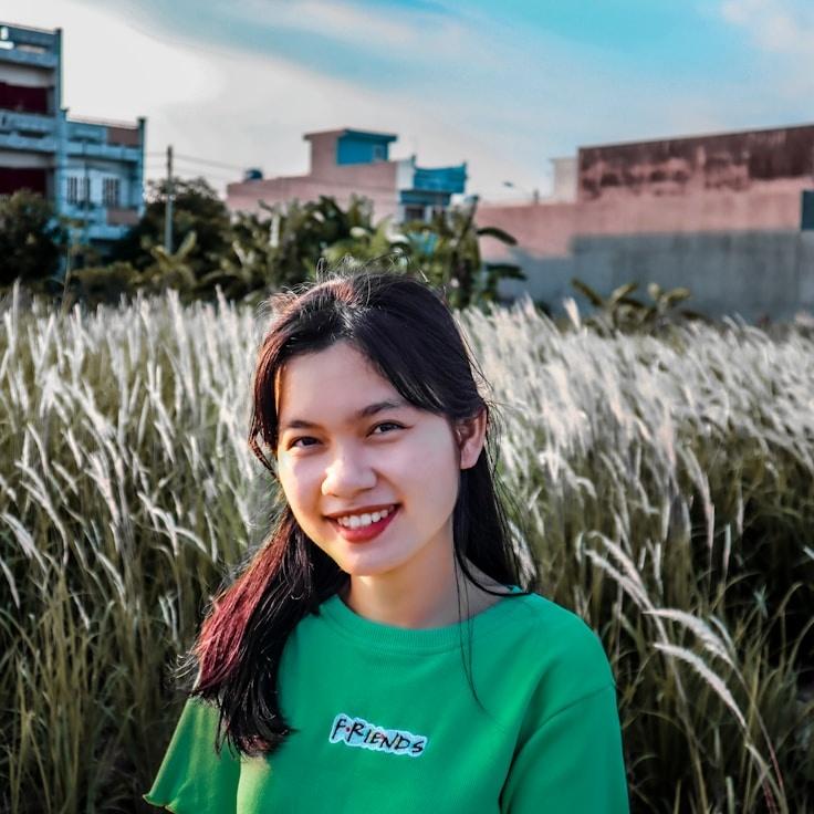 Kaveri Mehta, Lead Design Curator at NativeUrbanRural, reviewing corporate floral arrangements